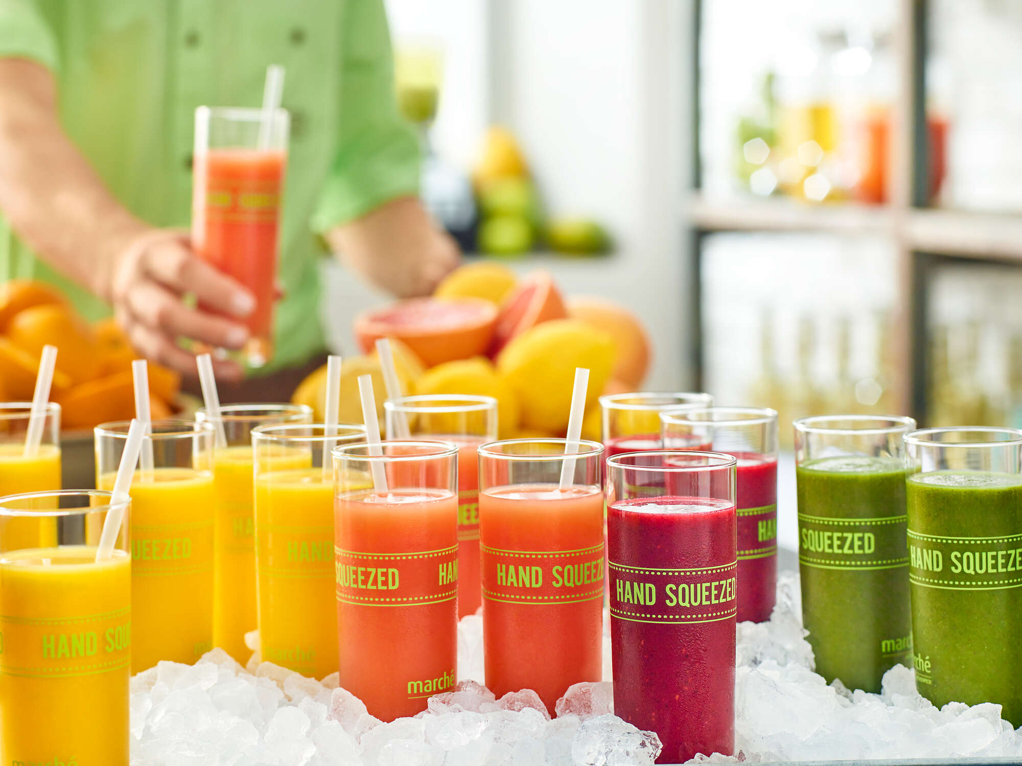 Säfte Smoothies handgemacht in Eis